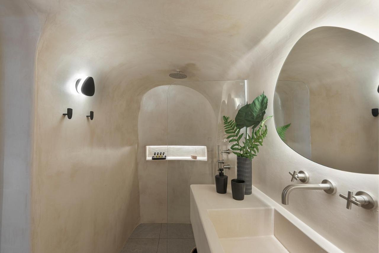 The Exotic Cave Suite Oía Exteriér fotografie